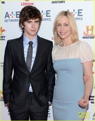 Freddie Highmore : freddie-highmore-1388071357.jpg