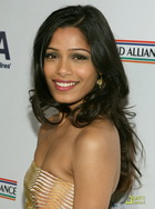 Freida Pinto : freidapinto_1287354919.jpg