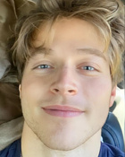 Froy : froy-1669936682.jpg