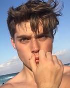 Froy : froy-1672523822.jpg