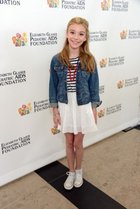 G. Hannelius : g-hannelius-1386509862.jpg