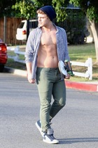 Garrett Clayton : garrett-clayton-1365011126.jpg