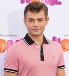 Garrett Clayton : garrett-clayton-1427561101.jpg