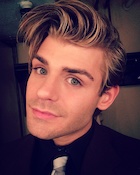 Garrett Clayton : garrett-clayton-1487978641.jpg