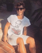 Garrett Clayton : garrett-clayton-1536213002.jpg