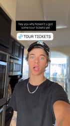 Photo of Gavin Magnus