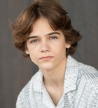 Gavin Warren : gavin-warren-1739816089.jpg