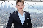 Gregg Sulkin : gregg-sulkin-1438960681.jpg