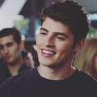 Gregg Sulkin : gregg-sulkin-1442862961.jpg