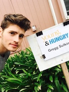 Gregg Sulkin : gregg-sulkin-1460142601.jpg