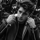 Gregg Sulkin : gregg-sulkin-1486576441.jpg