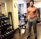 Gregg Sulkin : gregg-sulkin-1497766810.jpg