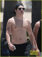 Gregg Sulkin : gregg-sulkin-1497894836.jpg