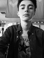 Greyson Chance : greyson-chance-1428985802.jpg