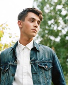 Greyson Chance : greyson-chance-1584124142.jpg