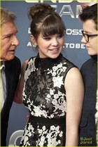 Hailee Steinfeld : TI4U1381522529.jpg