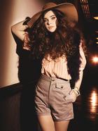 Hailee Steinfeld : hailee-steinfeld-1380387211.jpg