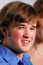 Haley Joel Osment : haley_joel_osment_1185926650.jpg