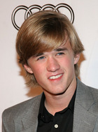 Haley Joel Osment : haley_joel_osment_1258395377.jpg