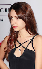 Hannah Marks : hannah-marks-1451683820.jpg