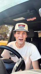 Hayden Summerall : hayden-summerall-1696426973.jpg