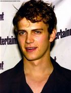 Hayden Christensen : normal_calen-08.jpg