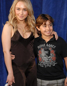 Hayden Panettiere : TI4U_u1179716195.jpg