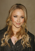 Hayden Panettiere : hayden_panettiere_1174849529.jpg