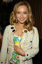 Hayden Panettiere : hayden_panettiere_1265911025.jpg