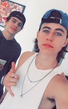 Hayes Grier : TI4U1439559001.jpg