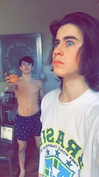 Hayes Grier : TI4U1449589681.jpg