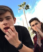 Hayes Grier : TI4U1462490281.jpg