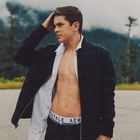 Hayes Grier : hayes-grier-1430764041.jpg