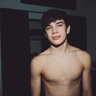 Hayes Grier : hayes-grier-1430764048.jpg