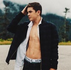 Hayes Grier : hayes-grier-1430764321.jpg