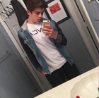 Hayes Grier : hayes-grier-1433763361.jpg