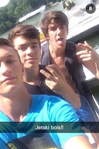 Hayes Grier : hayes-grier-1434816001.jpg