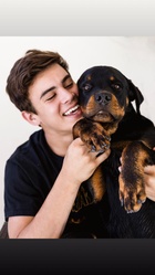 Hayes Grier : hayes-grier-1535538302.jpg