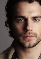 Henry Cavill : henry-cavill-1376420405.jpg