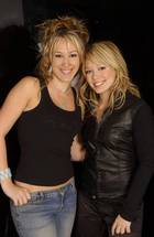 Hilary Duff : TI4U_u1250200632.jpg