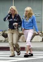 Hilary Duff : TI4U_u1255143816.jpg