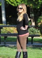 Hilary Duff : hilary-duff-1322320038.jpg