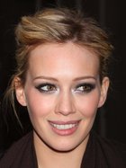 Hilary Duff : hilary-duff-1324442725.jpg