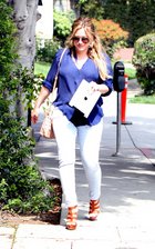 Hilary Duff : hilary-duff-1333127271.jpg