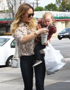 Hilary Duff : hilary-duff-1362619715.jpg