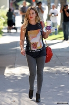 Hilary Duff : hilary-duff-1395154015.jpg