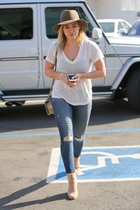 Hilary Duff : hilary-duff-1399772652.jpg