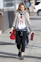 Hilary Duff : hilary-duff-1403543852.jpg