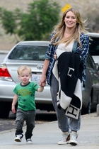 Hilary Duff : hilary-duff-1405097826.jpg