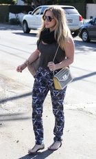 Hilary Duff : hilary-duff-1406311451.jpg